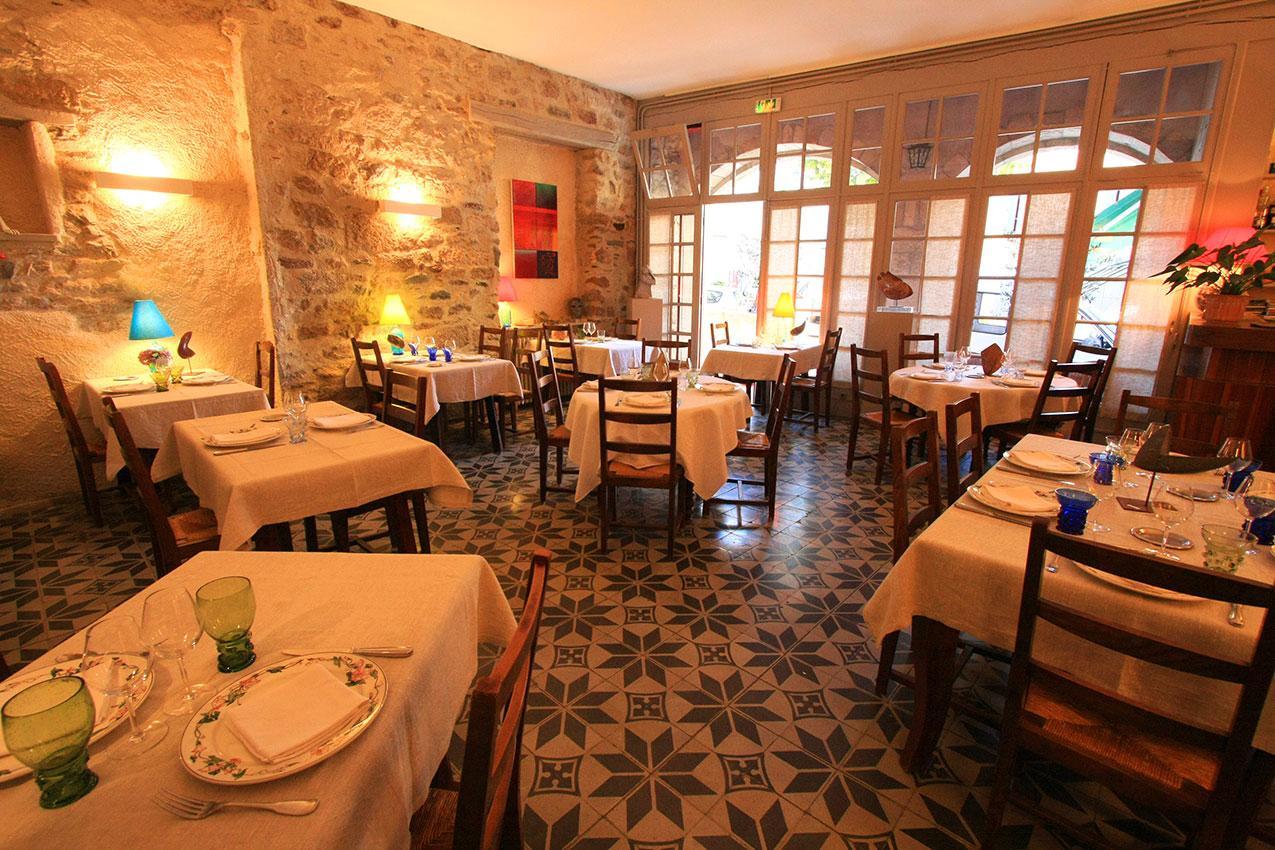 Hotel Restaurant D'Alibert Caunes-Minervois Ngoại thất bức ảnh